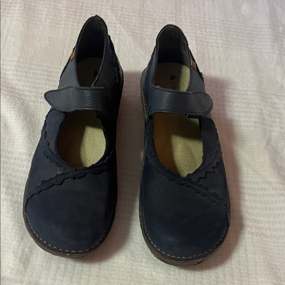 El Naturalista Navy Leather Mary Jane Flats with Scalloped Edge